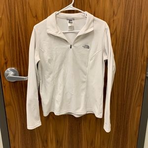 The North Face Women’s pullover